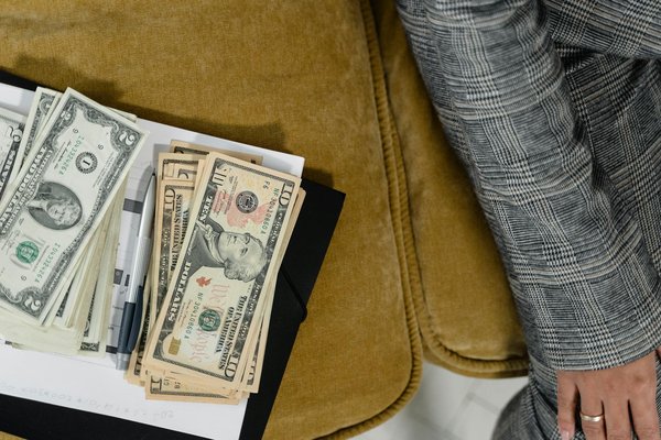 Le lien entre le conseiller bancaire et les investissements immobiliers : conseils pour les prêts immobiliers